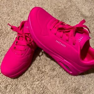 Sketchers Uno Hot Pink Sneakers